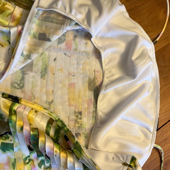 JS Collections Petite Size 6 Floral Cocktail dress with spaghetti straps & scarf - Picture 10 of 15